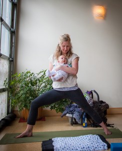 margot yoga - mama baby